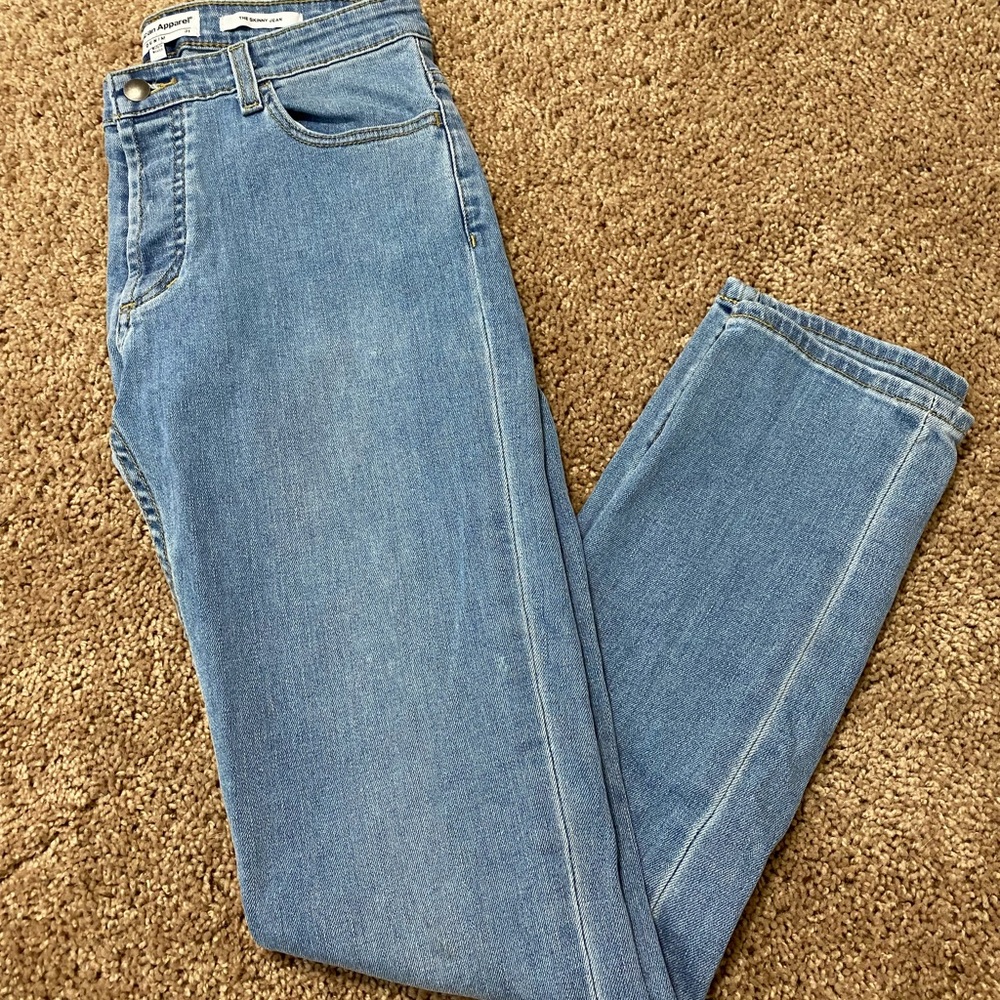 Women’s American Apparel skinny jeans
